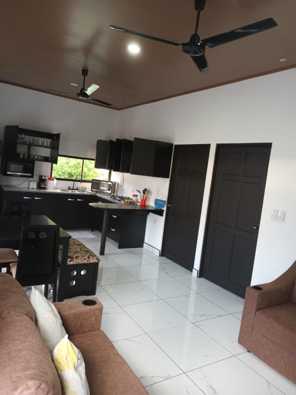 Apartamento Rodriguez Quepos Eksteriør bilde