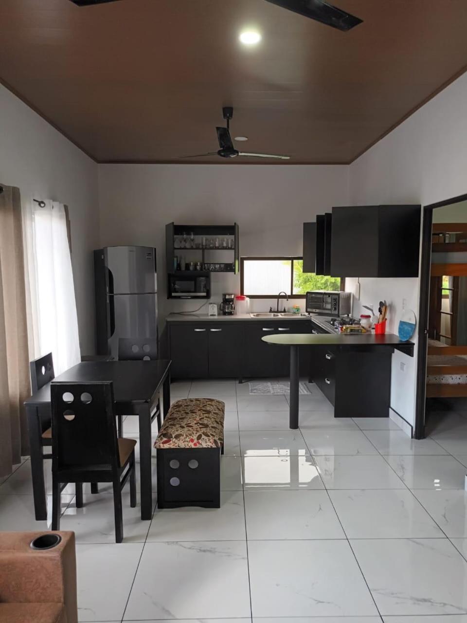 Apartamento Rodriguez Quepos Eksteriør bilde